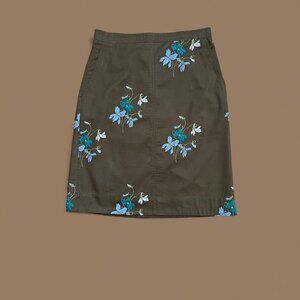 NWOT ANN TAYLOR Petite Embroidered A-Line Skirt